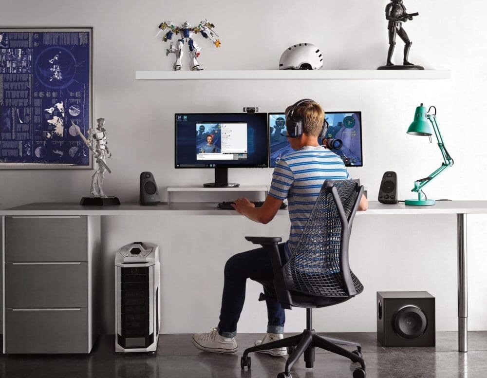 Parlante Logitech Z625 2.1 Black - Imagen 2