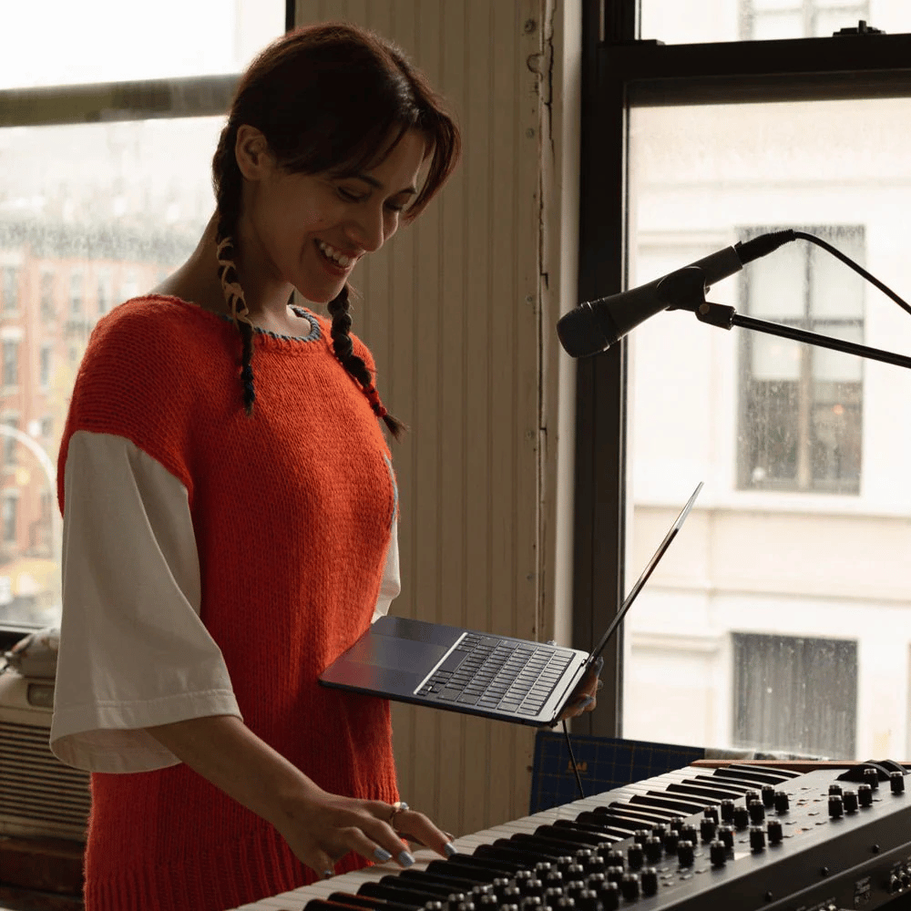 Macbook Air Z1hn0e/A Chip M2 24 Gb 512gb Ssd 13.6″ Fhd Macos Azul - Imagen 5