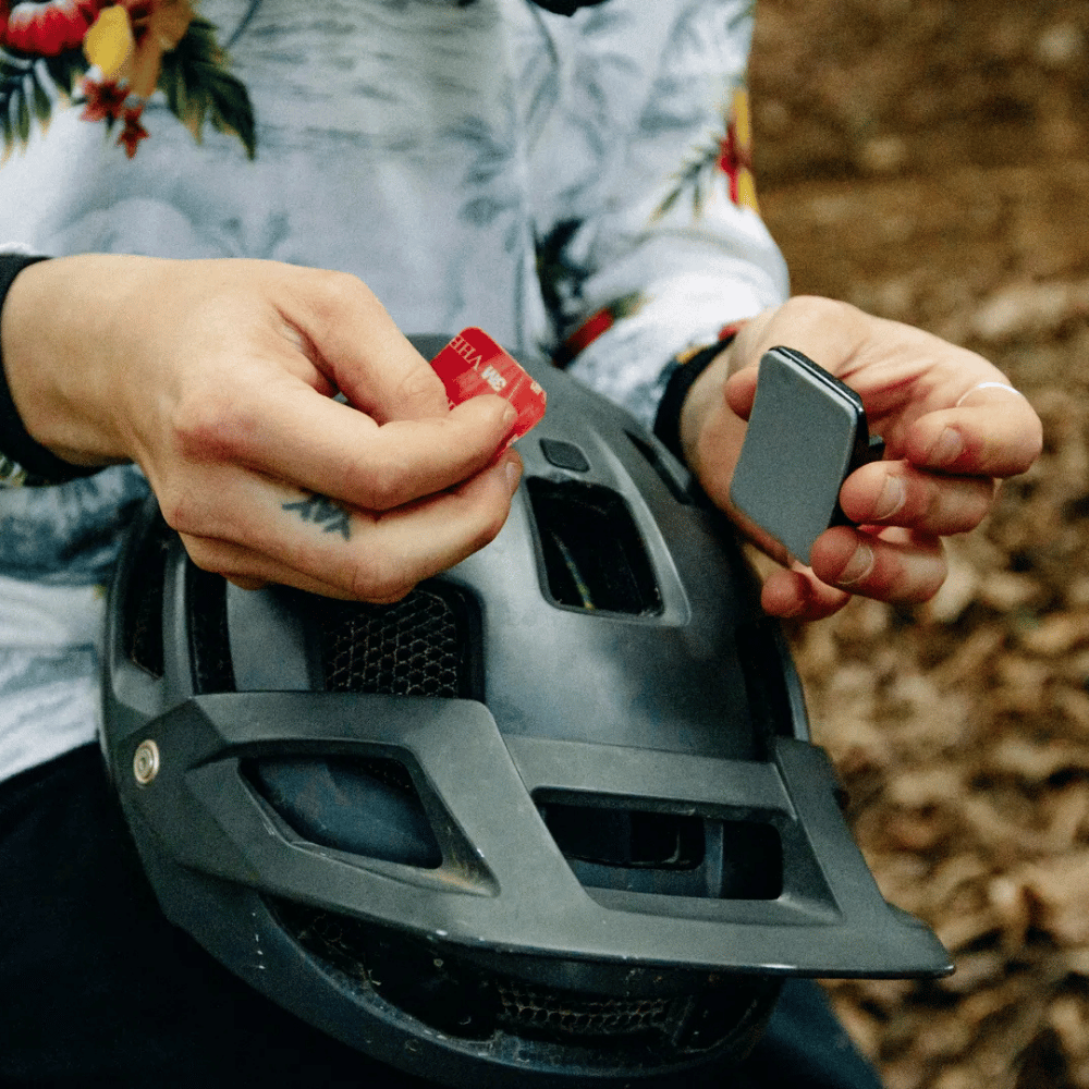 Curved + Flat Adhesive Mounts GoPro - Imagen 4